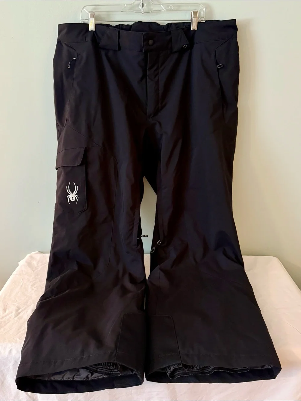 Spyder Men’s XXL Short Black Cargo Snow Ski Snowboard Thinsulate Pants ~Like New - Picture 2 of 16